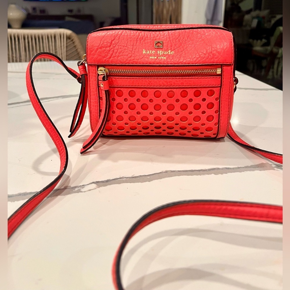 Kate Spade Peony Looloo Perri Lane Bubbles Reidy Leather Crossbody Bag